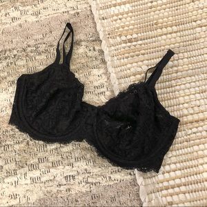 Victoria’s Secret Body By Victoria Black Lace Unlined Demi Bra